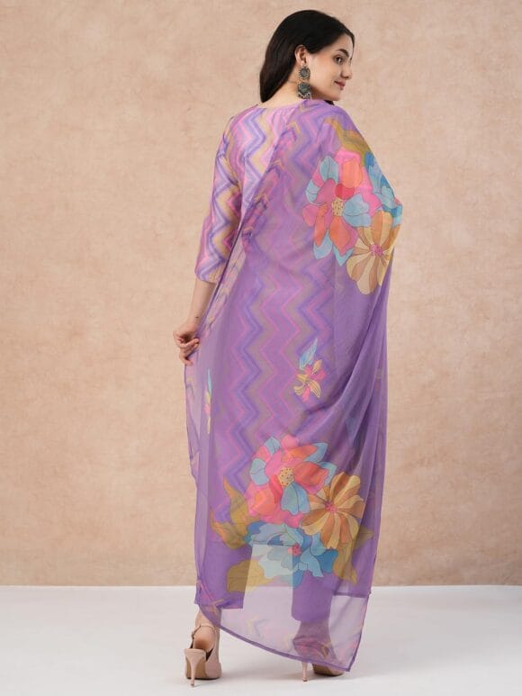 Women Rayon Blend Kurta Pant with Dupatta Set - Image 2