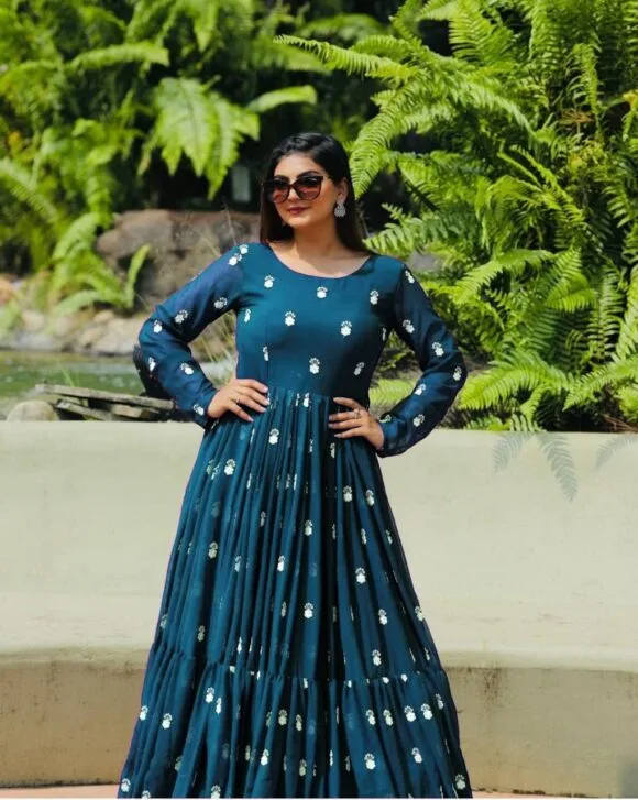 Stylish Georgette Ankle Length Full Flared Anarkali Kurta - Image 2