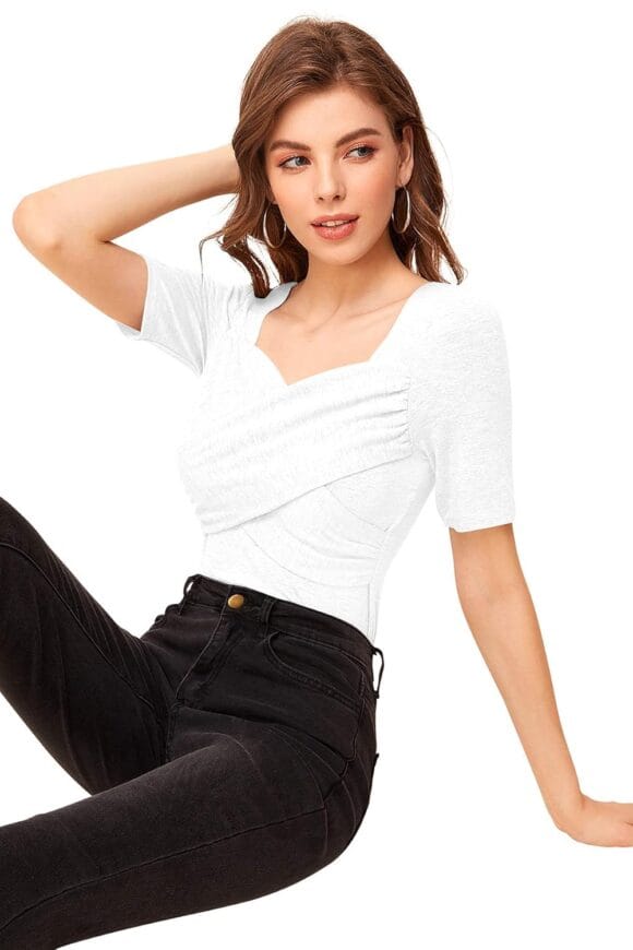 WOMEN'S TOP