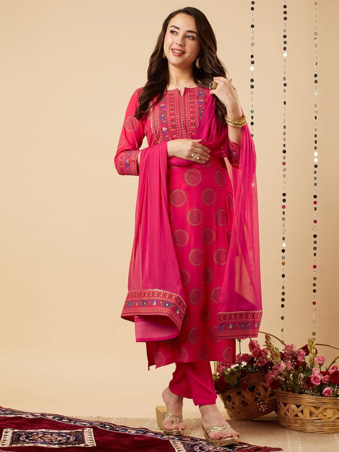 Women's Cotton Blend Straight Printed Kurta with Pant & Dupatta - Image 6