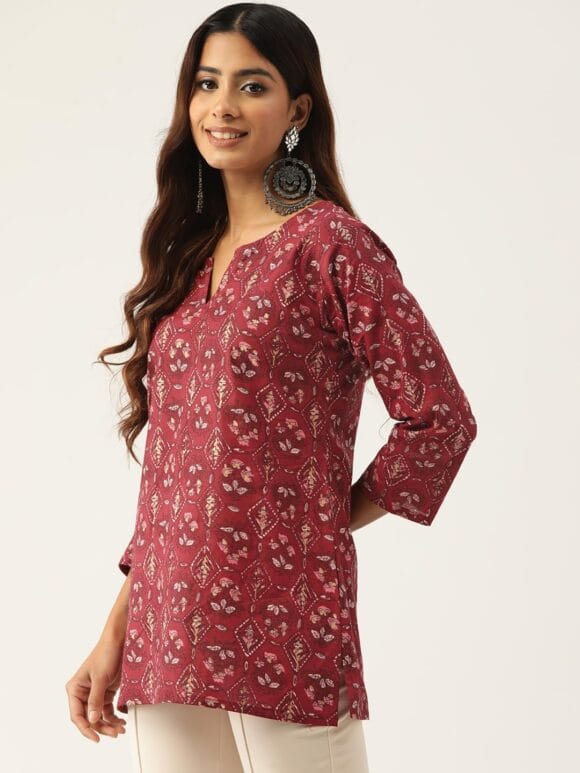 V-Neck Short Straight Kurti with 3Quarter Sleeves - Image 3