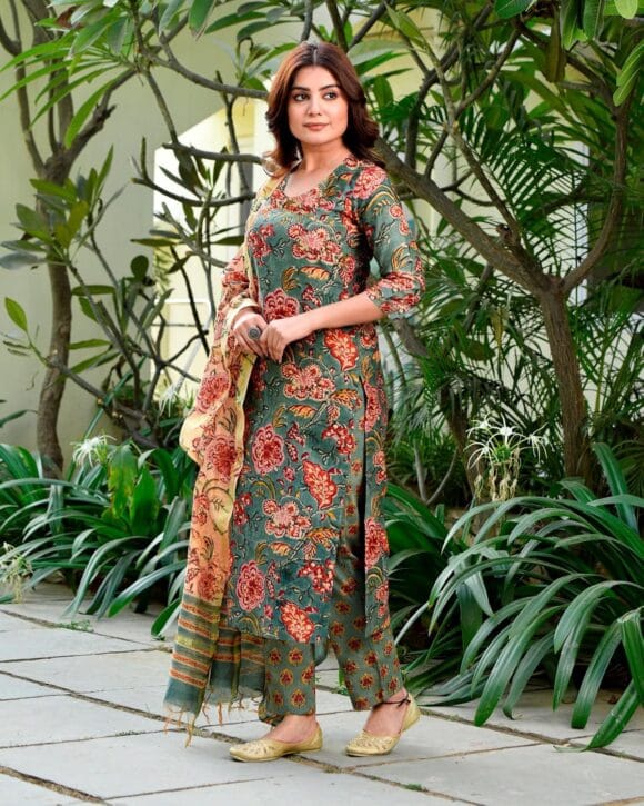 Women's Kurta with Pant & Dupatta - Image 3