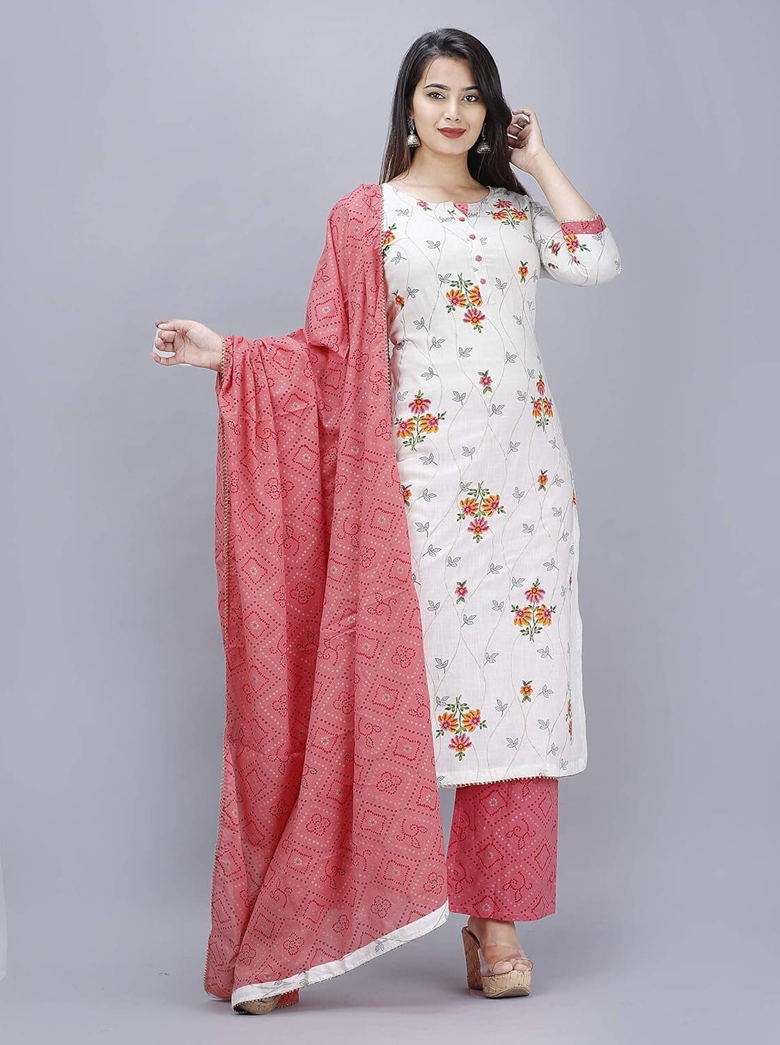 Women Pink Cotton Printed Kurta With Palazzo & Dupatta Set - Image 3