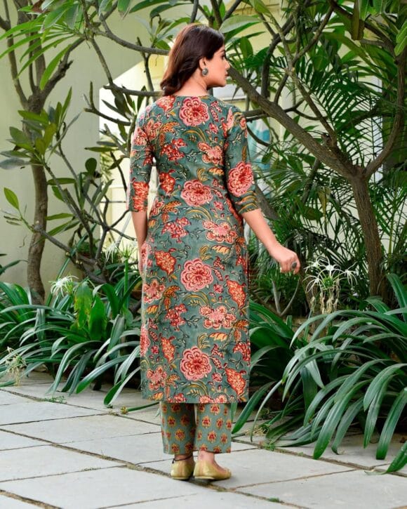 Women's Kurta with Pant & Dupatta - Image 2